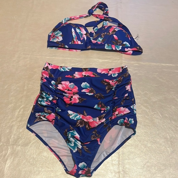 COCOSHIP Blue Floral Bikini - Picture 2 of 9